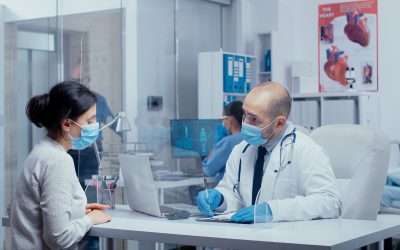 Tener cefalea podría beneficiar la evolución clínica de la COVID-19