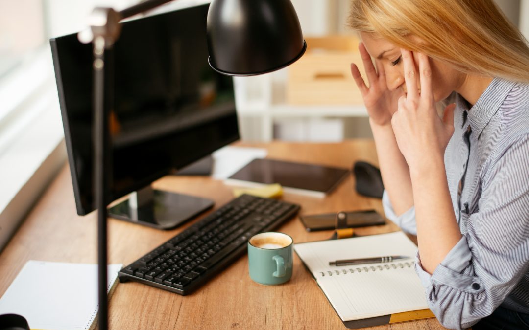 Conocer los factores desencadenantes de los ataques de migraña puede ayudarnos a controlarlos.