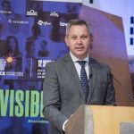 El Ministerio de Sanidad anuncia el compromiso de impulsar un Plan Estratégico Nacional de la Migrañ...