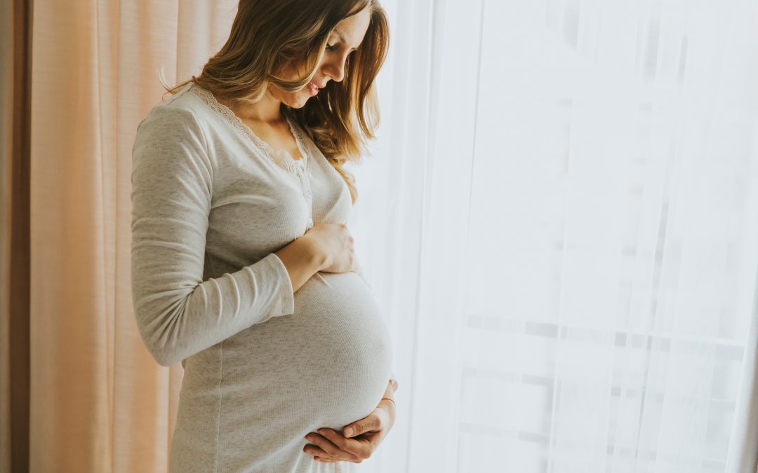 El impacto y manejo de la migraña en el embarazo