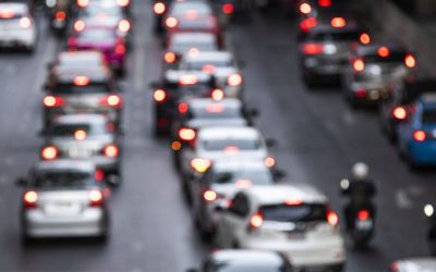 Cómo la contaminación y el clima influyen en la migraña